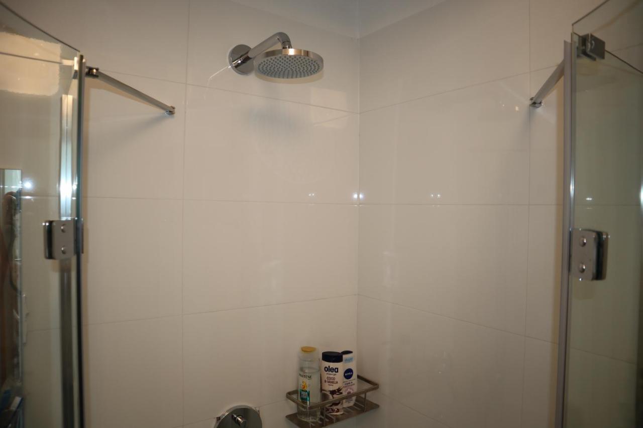 Apartments Iva Und Franka オミシュ エクステリア 写真
